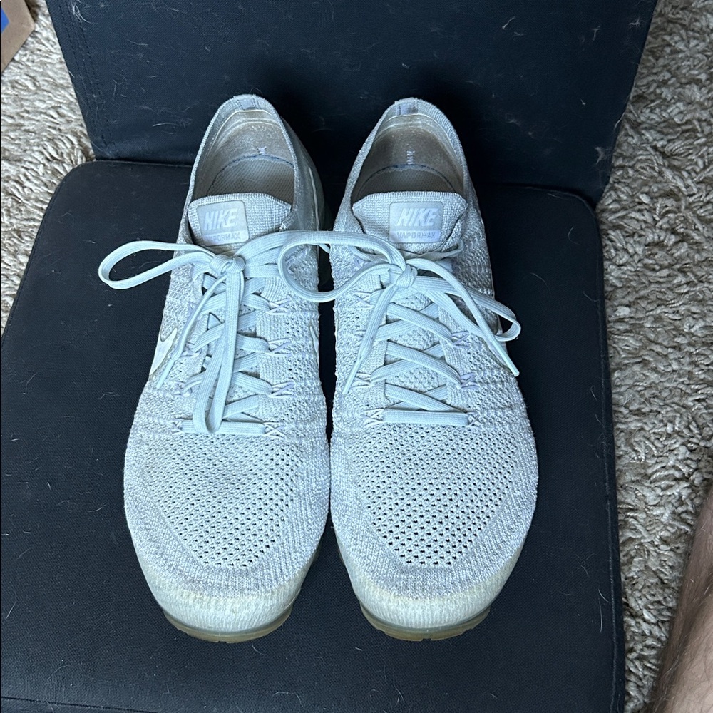 Nike VaporMax Size 11 Silver/Grey - Picture 2 of 6